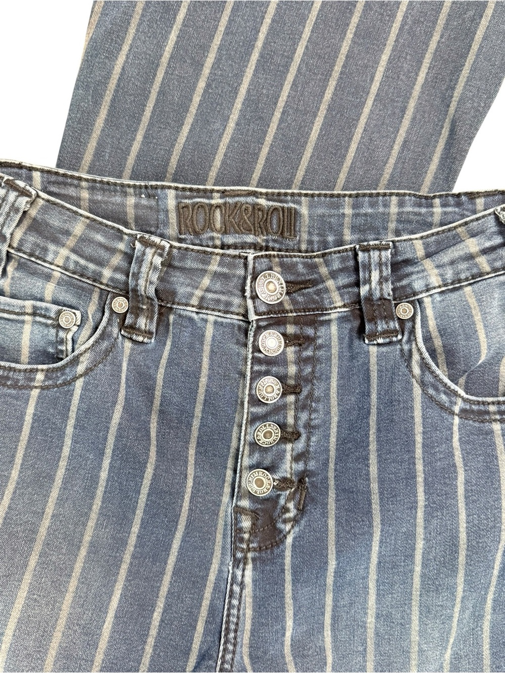 Rock & Roll Cowgirl Pinstripe Button Fly Flare Jeans Women’s 28x32 - Picture 4 of 10